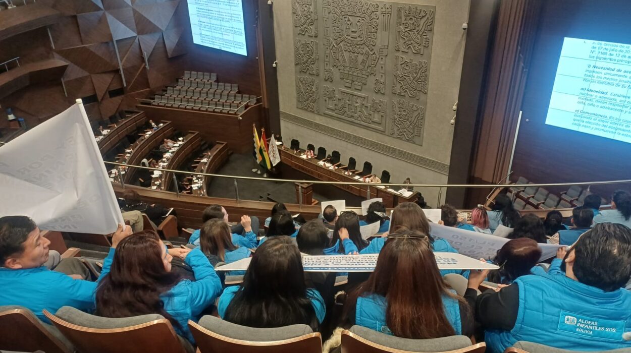 Ley para que niñas y niños puedan crecer y vivir en familia es aprobada por unanimidad en Diputados